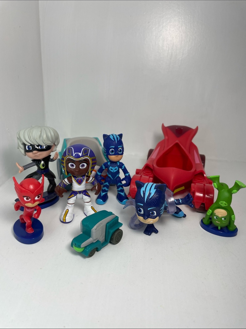 PJ Masks Lot of figures and vehicles.